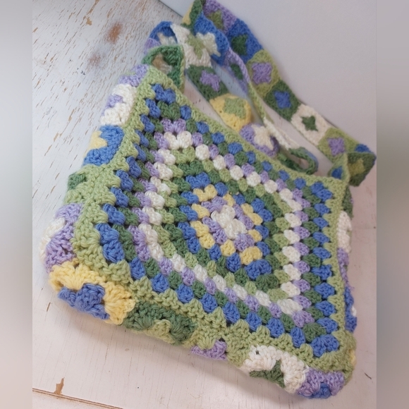 Colorful Hand Crafted Crochet Granny Square Crossbody Purse Boho Lined Handbag - Picture 9 of 12